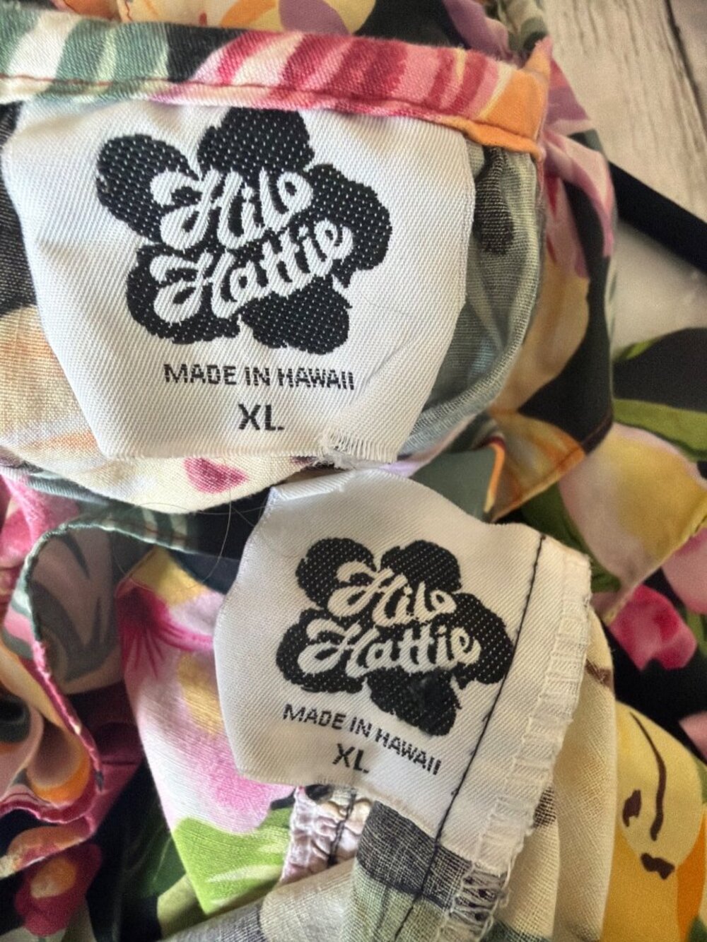 Set of 2 Vintage Hilo Hattie Hawaiian Floral MuuMuu Caftan House Dress Size XL - Picture 3 of 15